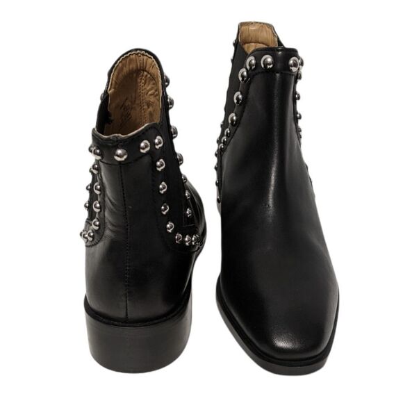NWOT ZARA Black Leather Studded Moto Biker Chelsea Boots 39 - Picture 4 of 7